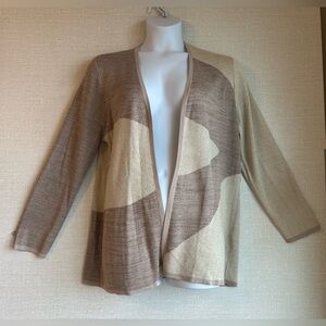 CHICOS Colorblock Tan Cardigan Ecru Sweater Size 3 XL/US 16 - NEW WITH TAG ($80)